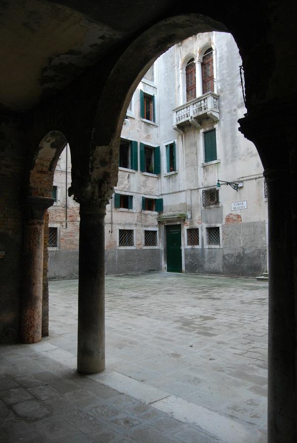 Corte Sconta Mini-Loft Venesia Bagian luar foto